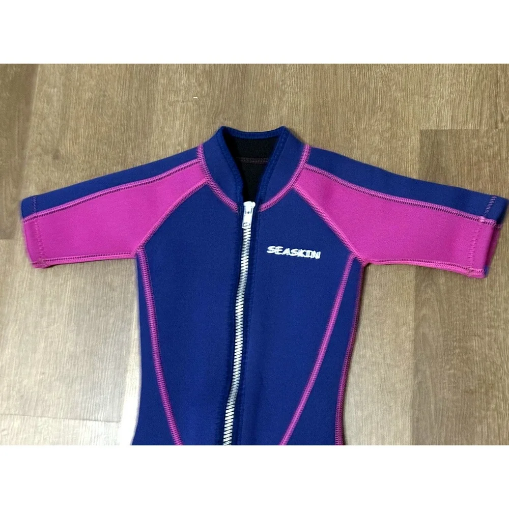Seaskin 2mm Kids Front Zipper‎ Shorty Diving Suit Navy/Pink Wetsuit Size 2